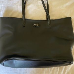 Coach Tote - Pre-Owned